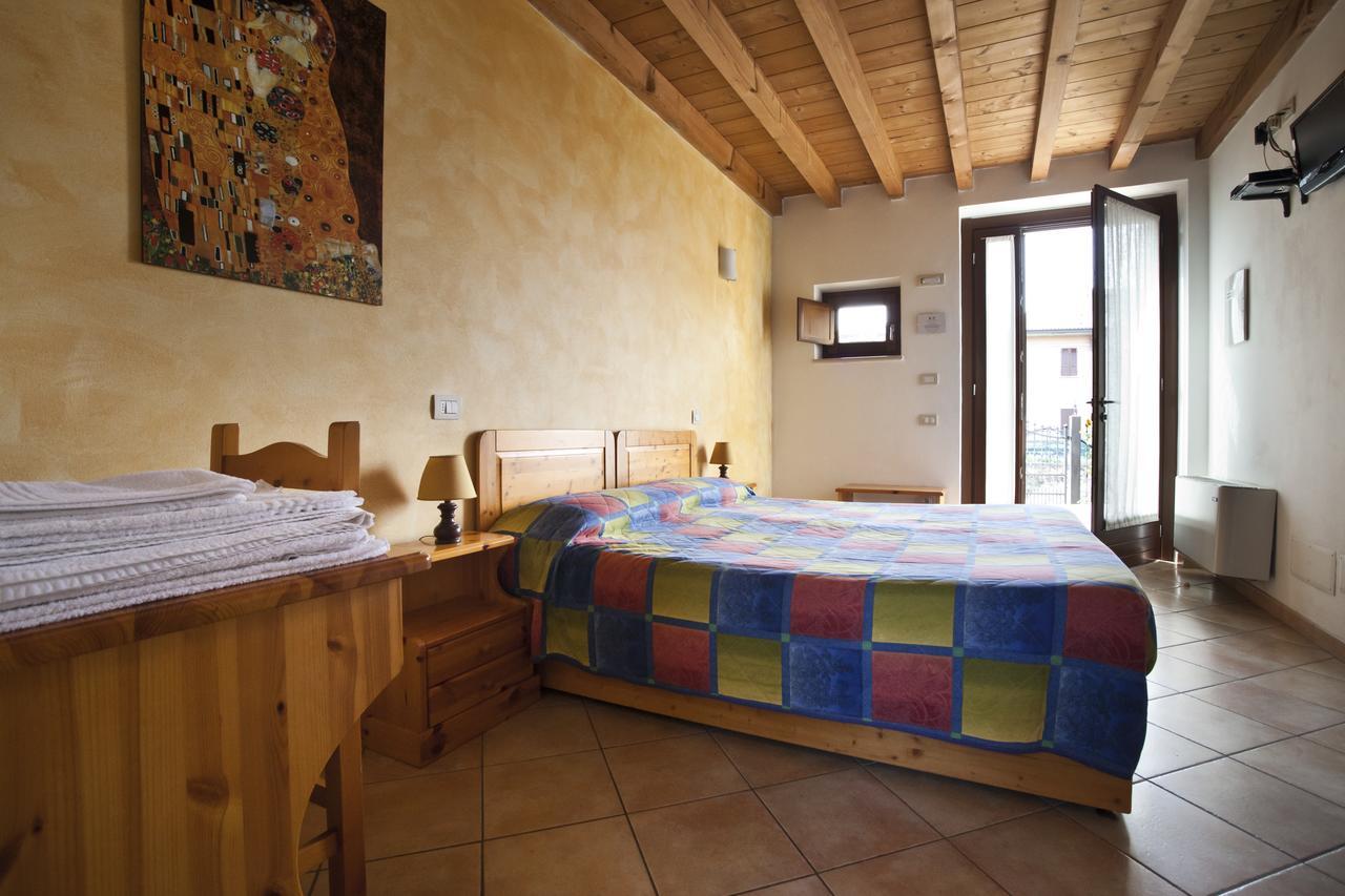 Agriturismo Le Sigalette Salionze Экстерьер фото