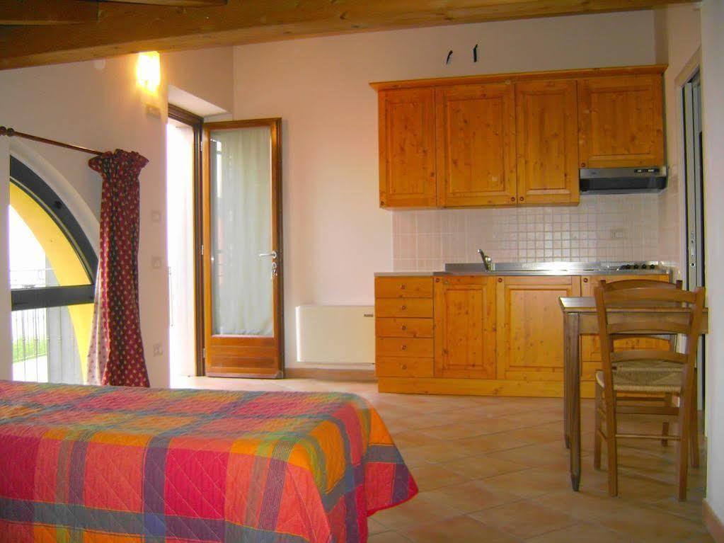 Agriturismo Le Sigalette Salionze Экстерьер фото